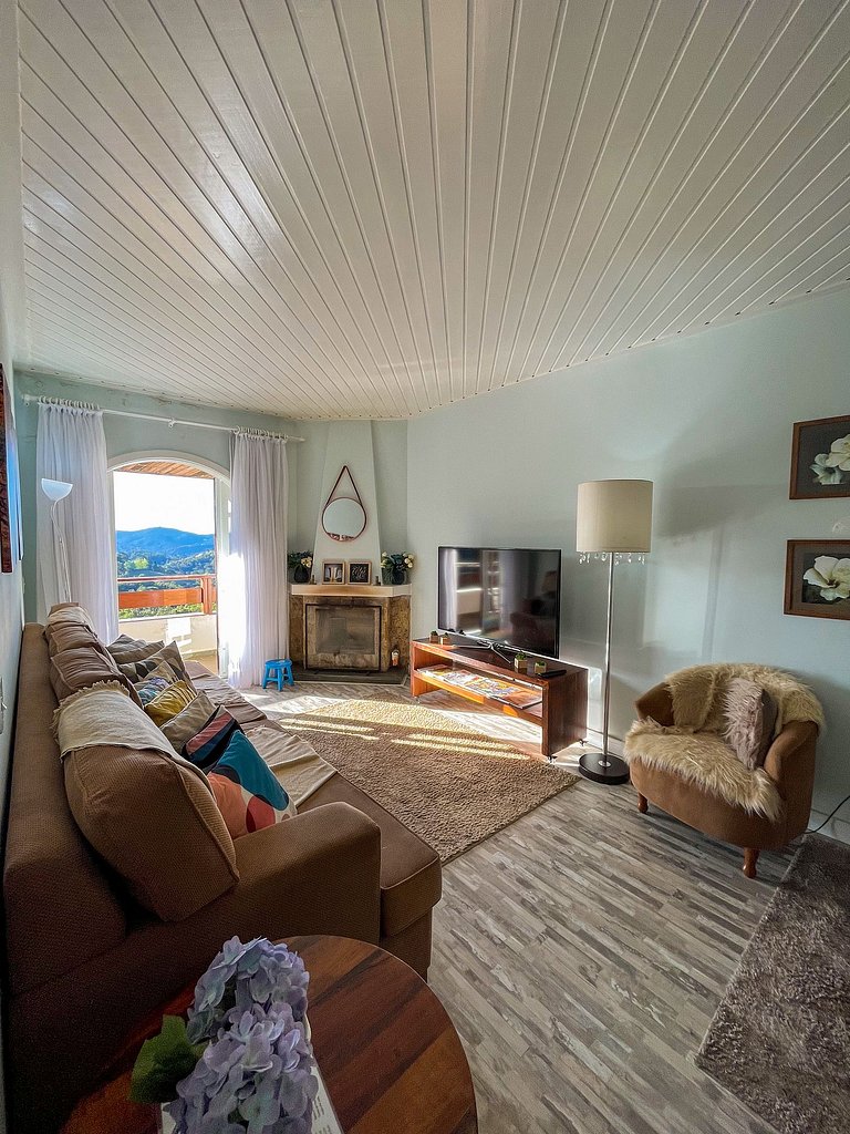 Refúgio Romântico c/ Café da Manhã – Campos do Jordão