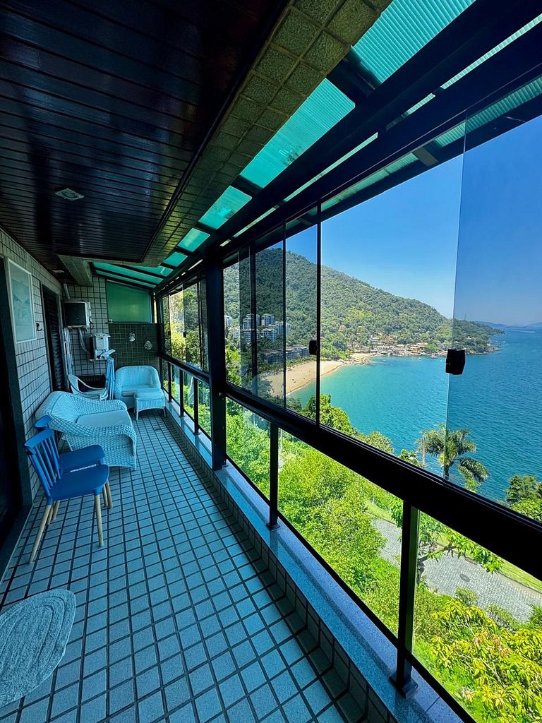 Recarregue Aqui no Apt. Columbia: Refúgio 2 qts com Amor e P