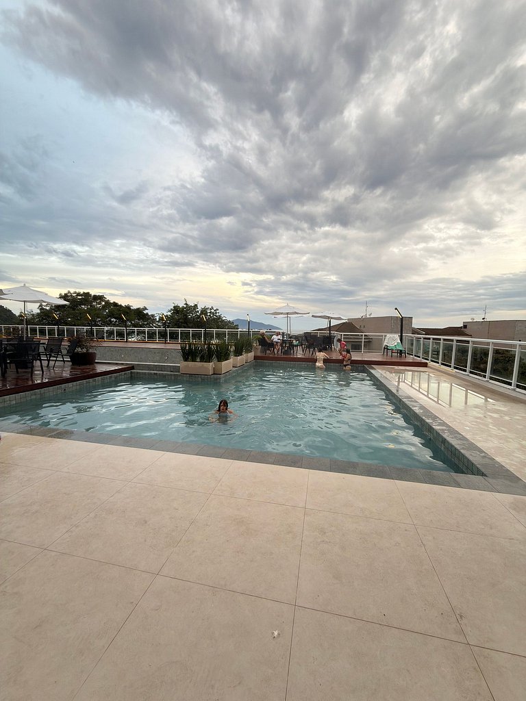 Recarregue Aqui no Apt. Columbia: Refúgio 2 qts com Amor e P