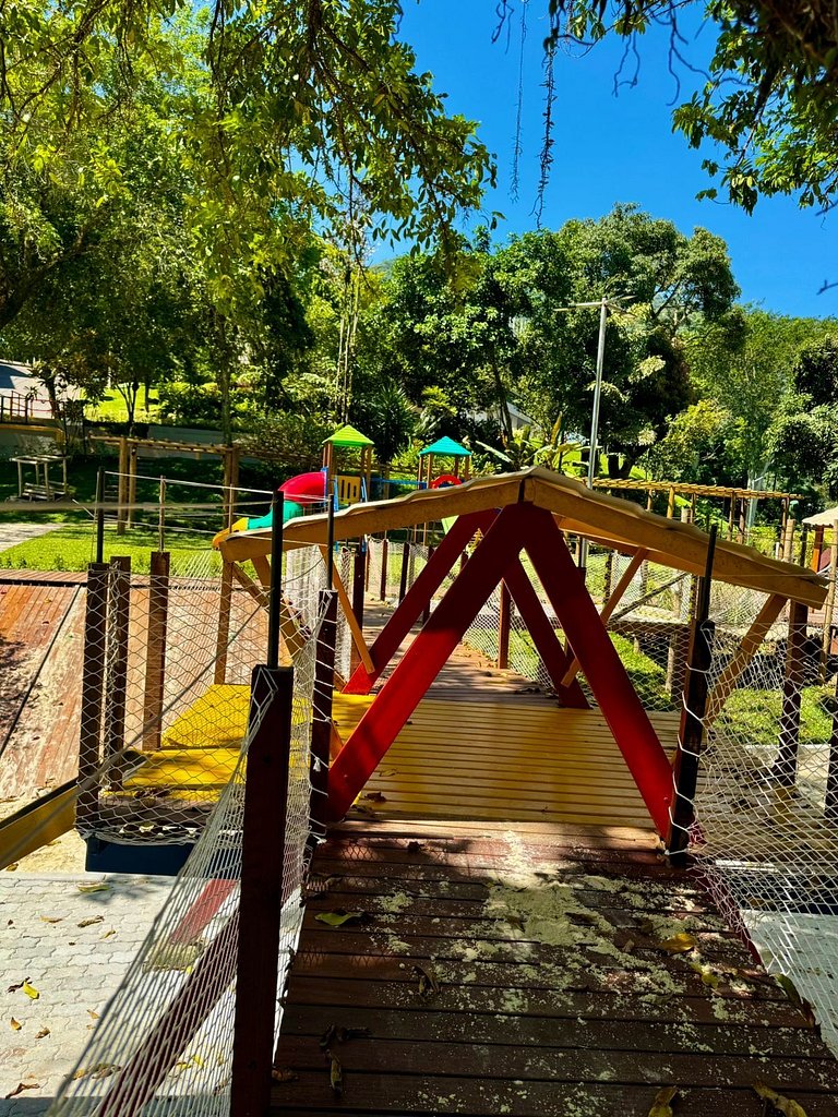 Recarregue Aqui no Apt. Columbia: Refúgio 2 qts com Amor e P