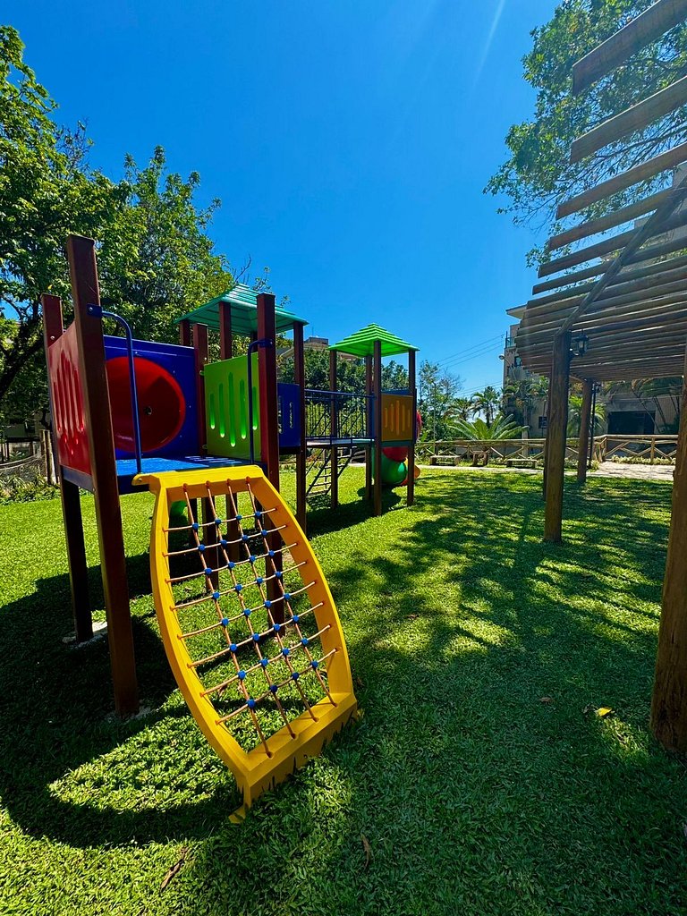 Recarregue Aqui no Apt. Columbia: Refúgio 2 qts com Amor e P