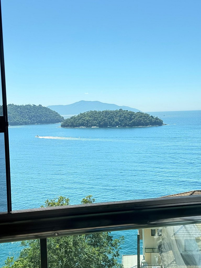 Recarregue Aqui no Apt. Columbia: Refúgio 2 qts com Amor e P